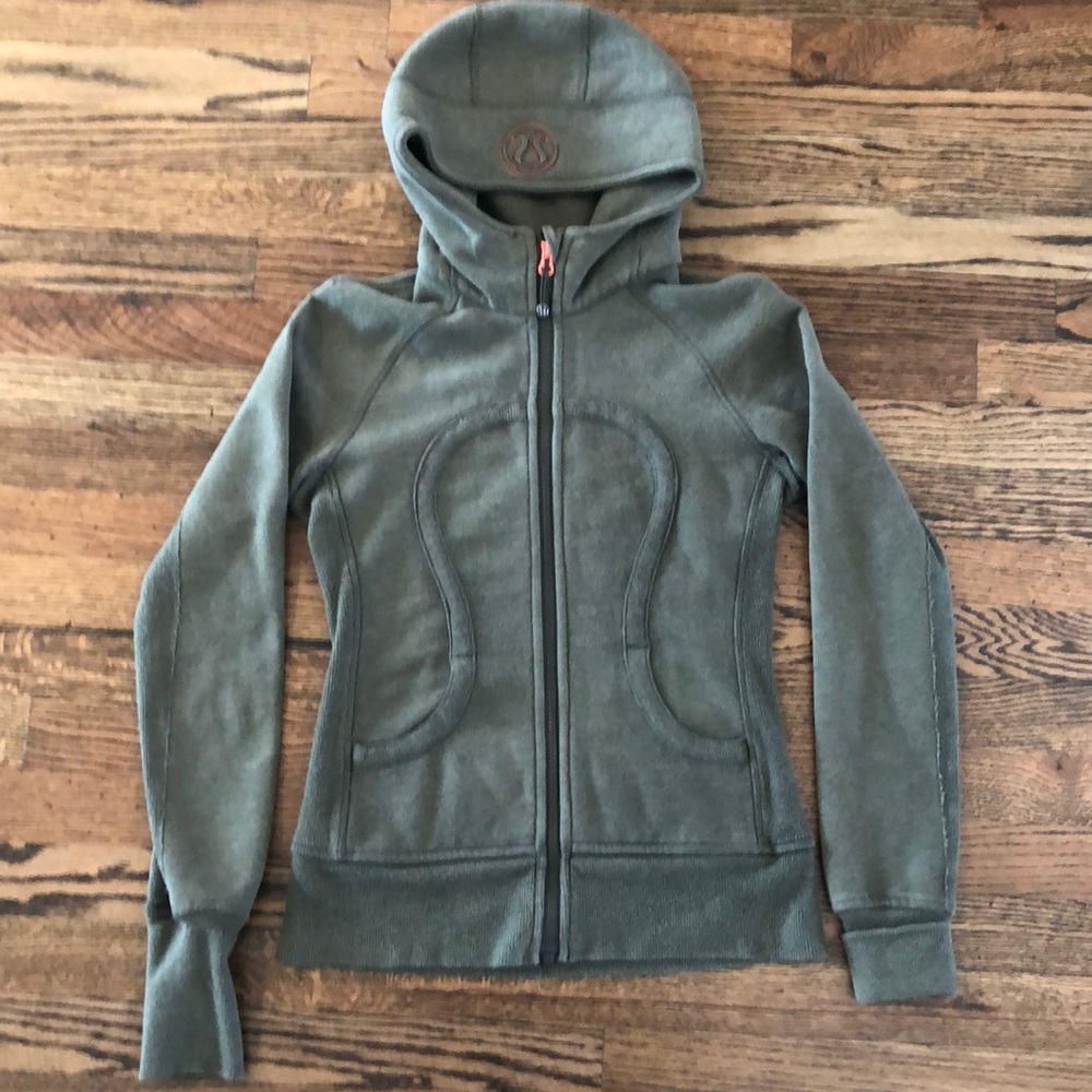 Lululemon scuba jacket- olive green size 4 used
